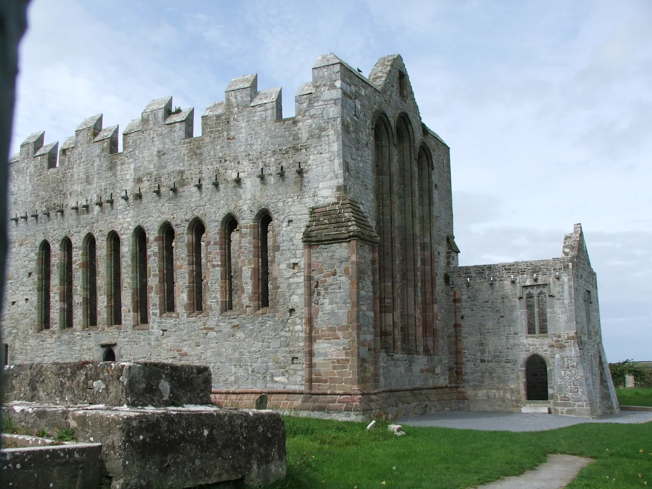 Ardfert Cathedral, Ardfert, County Kerry, Ireland
Created by Kglavin Feb 2005