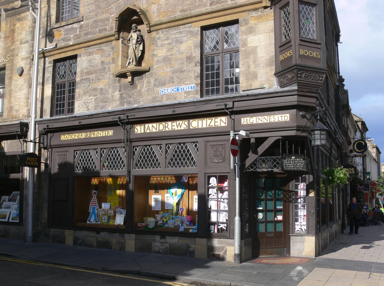 St Andrews - Citizen Bookshop (J&G Innes)