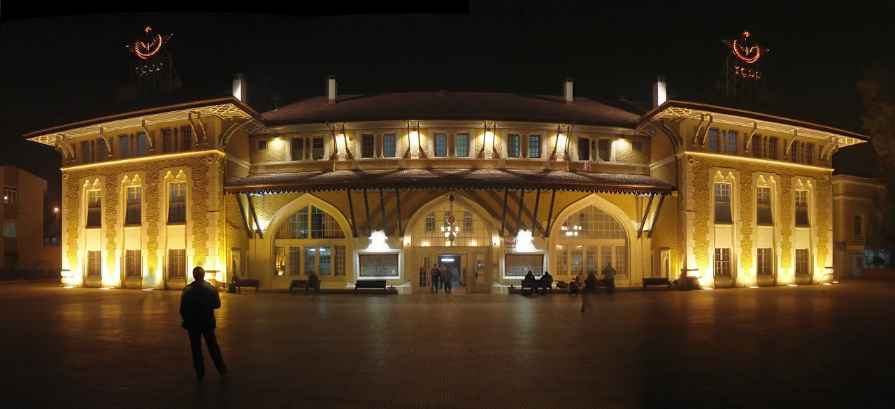 Adana Garı Panoramik Fotoğrafı (Gece)