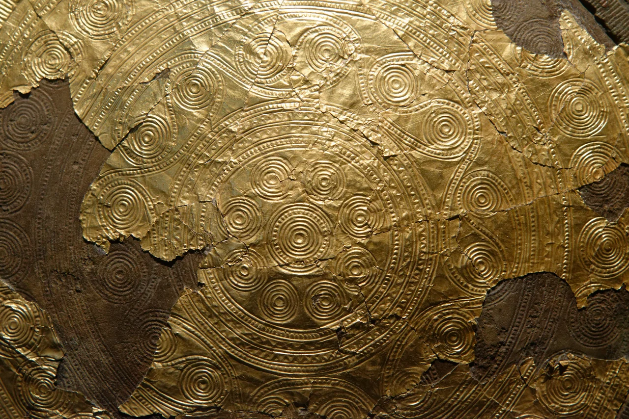 Trundholm sun chariot Nationalmuseet.jpg